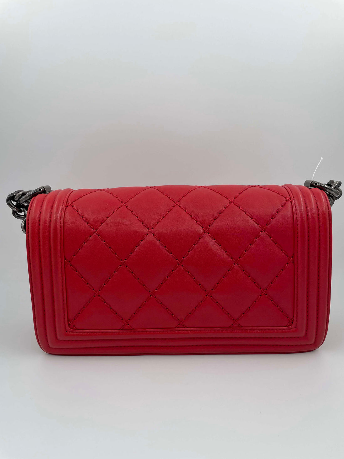 Chanel Boy Bag:Refined Style-Vestiaire Collective