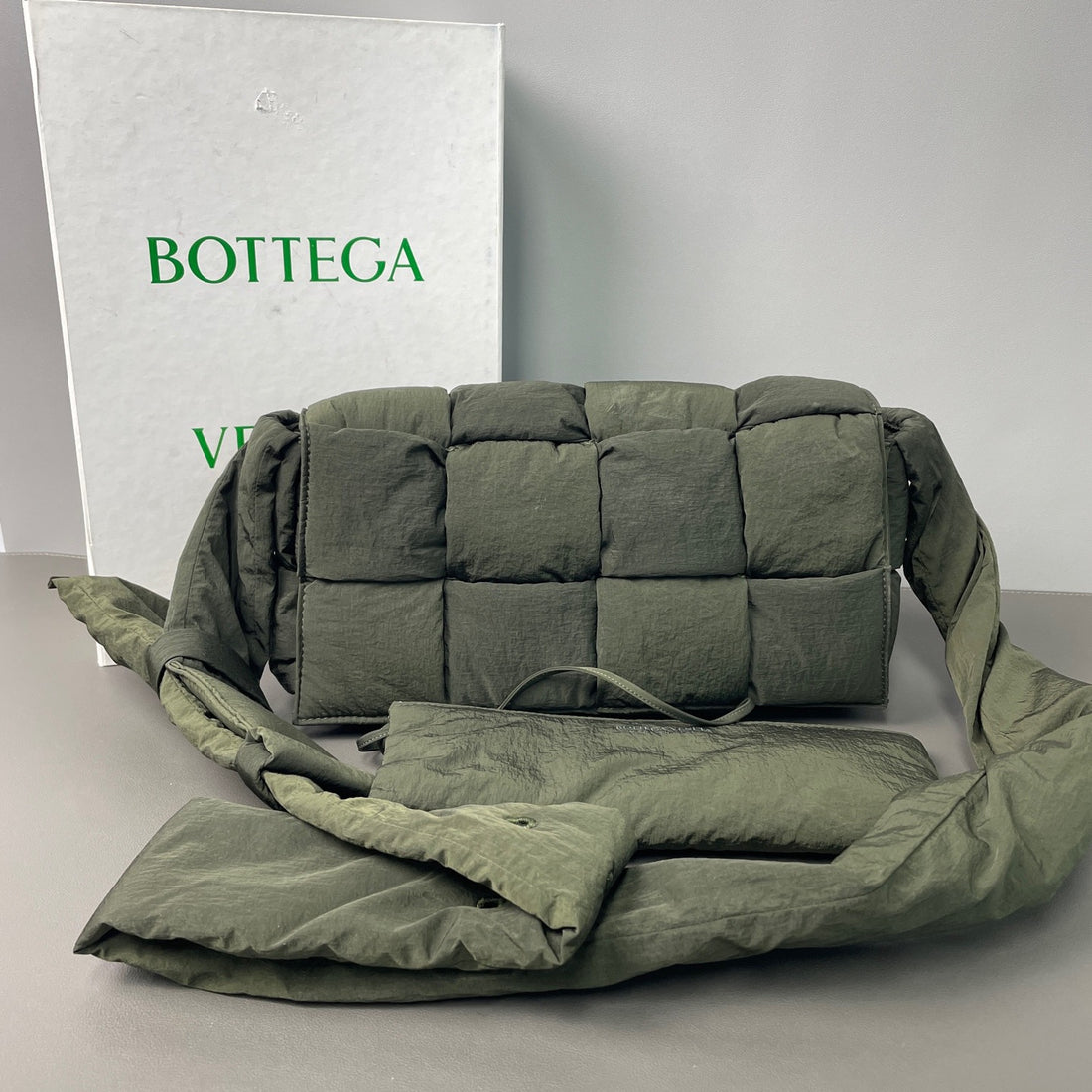Bottega Veneta Camping Medium Intreccio Nylon Pad Technology Bag