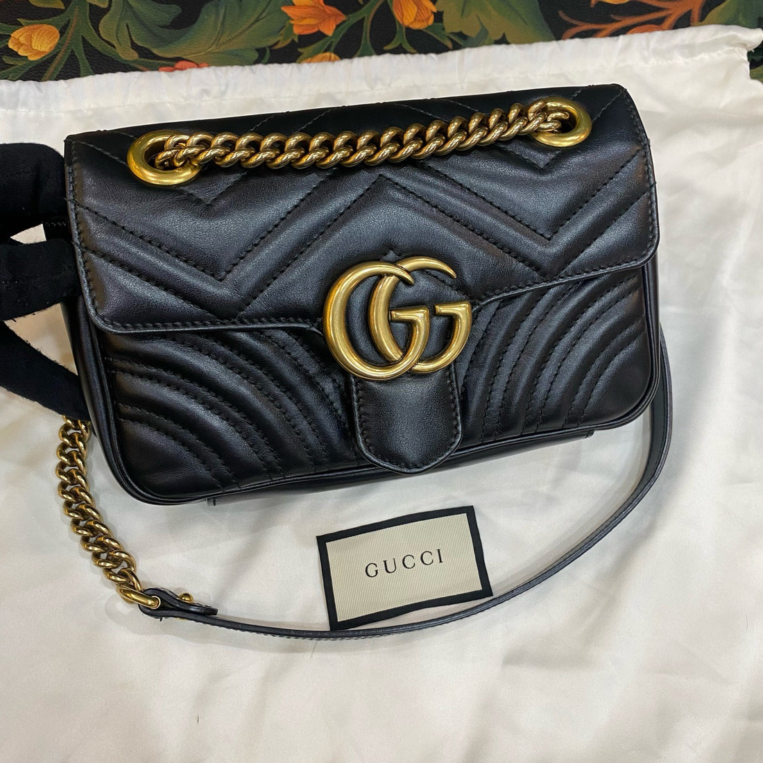 Gucci GG Marmont Leather Crossbody Bag