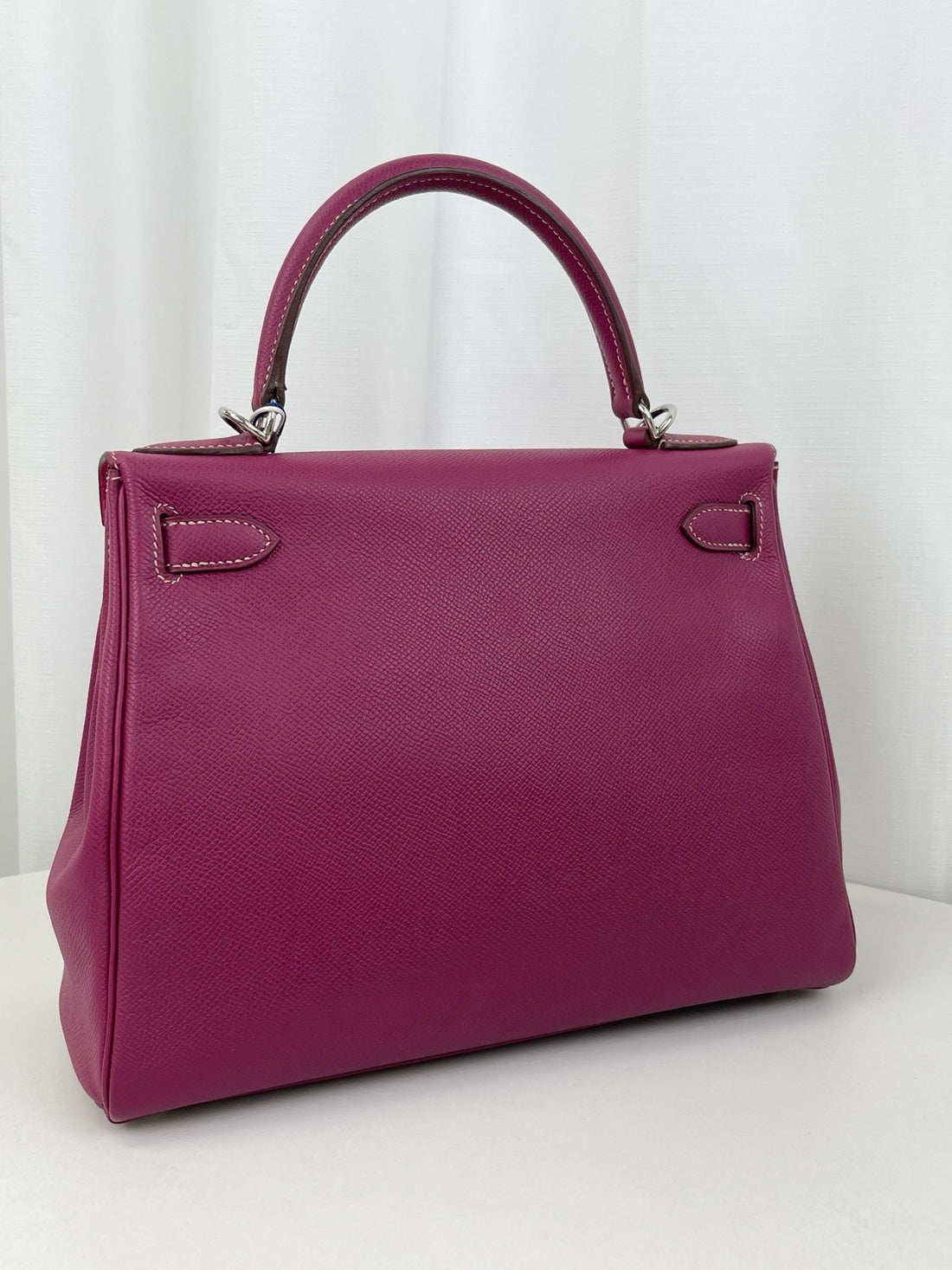 Hermes  Kelly 28 Leather Handbag