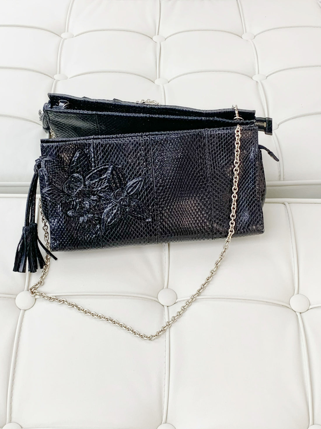 Gucci Vintage Limited Edition Black Snakeskin Flower Chain Bag