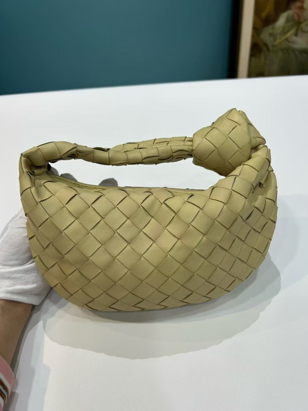 Bottega Veneta Jodie Leather Handbag