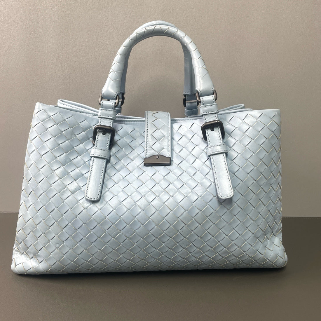 Bottega Veneta  Roma Leather Handbag