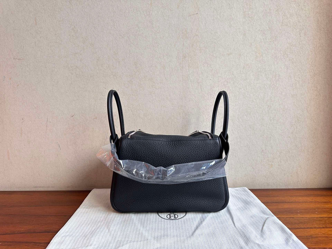 Hermes Mini Lindy II in Black Phw