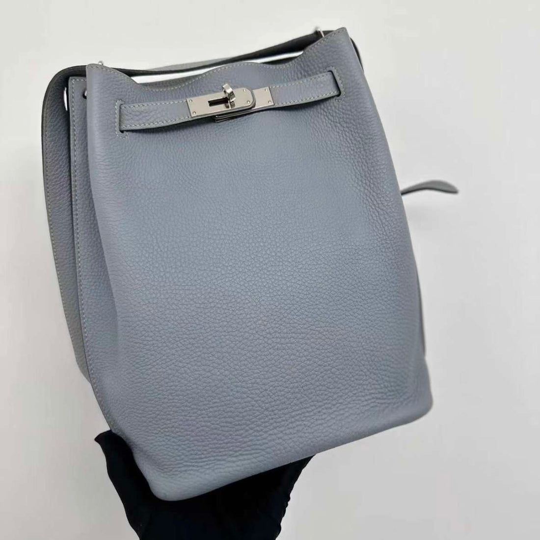 HERMÈSSo 22 Handbag Togo