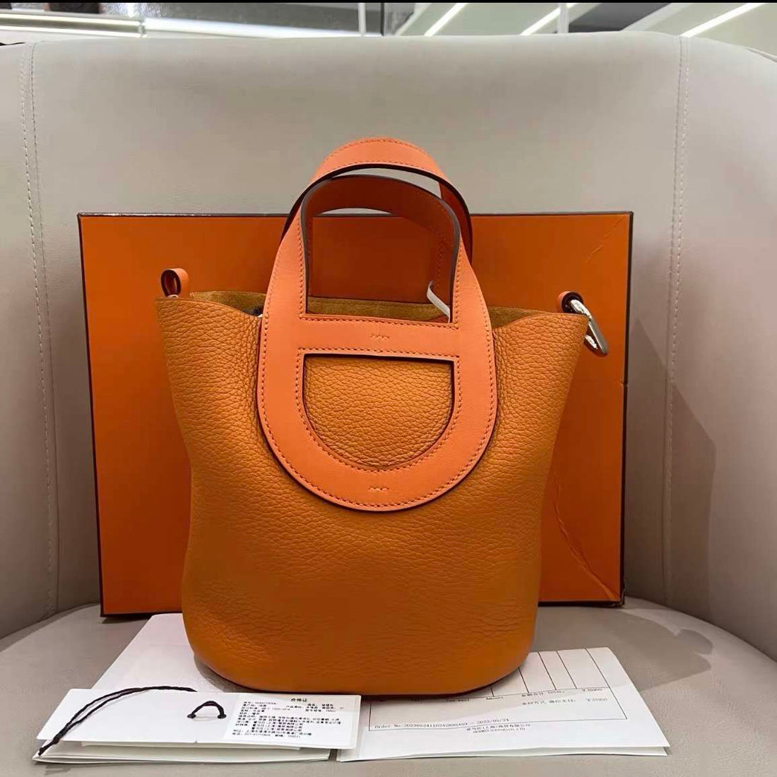 HERMES In-The-Loop leather handbag