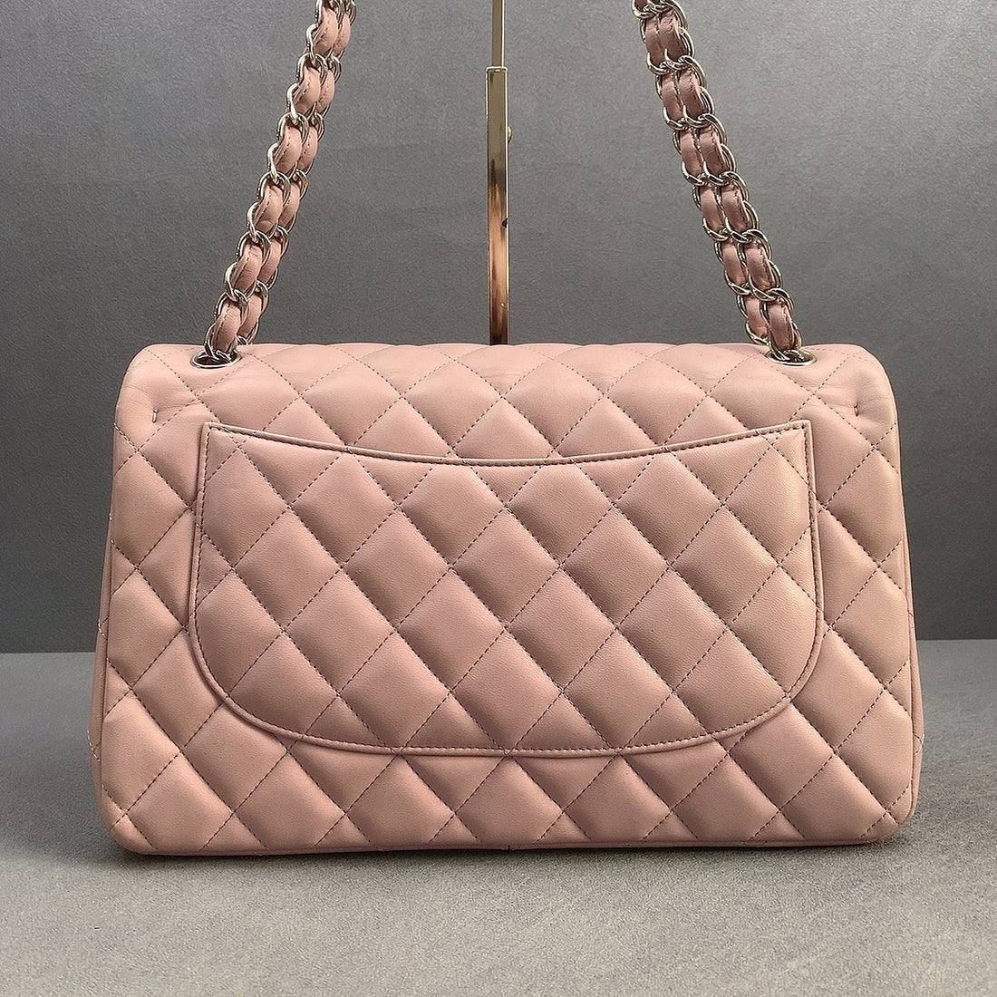 Pre-owned Chanel Jumbo classic flip-top baby pink Rose Claire lambskin