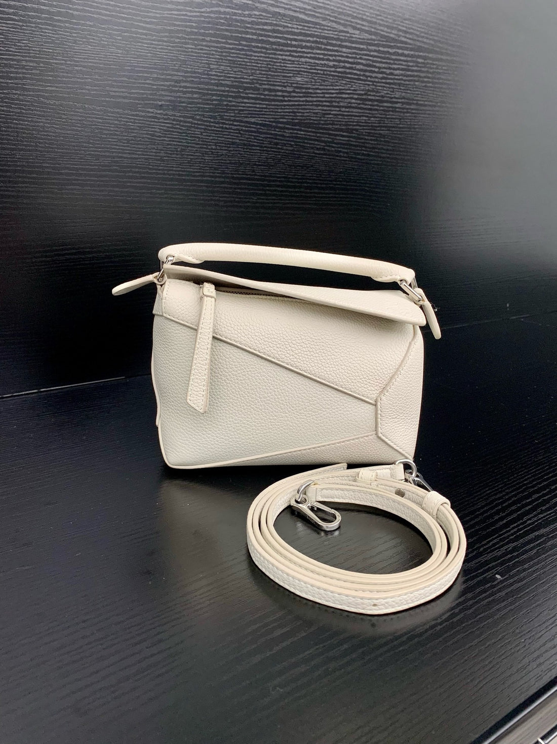 Lowell Small Puzzle Edge Bag