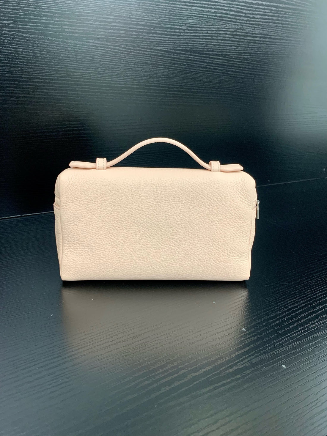 Loro Piana /LP Extrapocket L19 Pink Leather Shoulder/Crossbody Bag with Silver Buckle