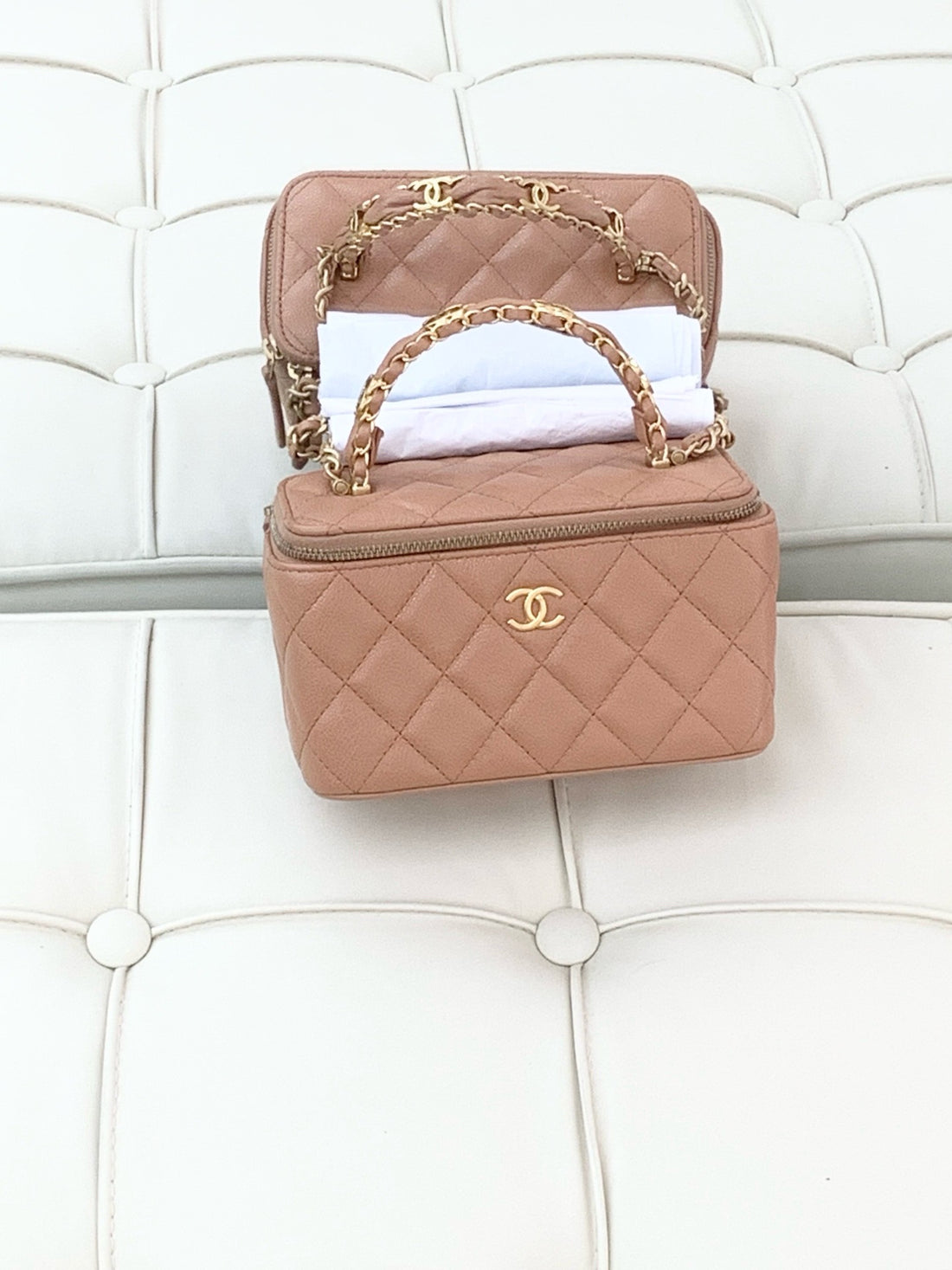 CHANEL Vanity Leather Lambskin Bag with Gold Buckle and Chain Strap - Handbag/Shoulder Bag