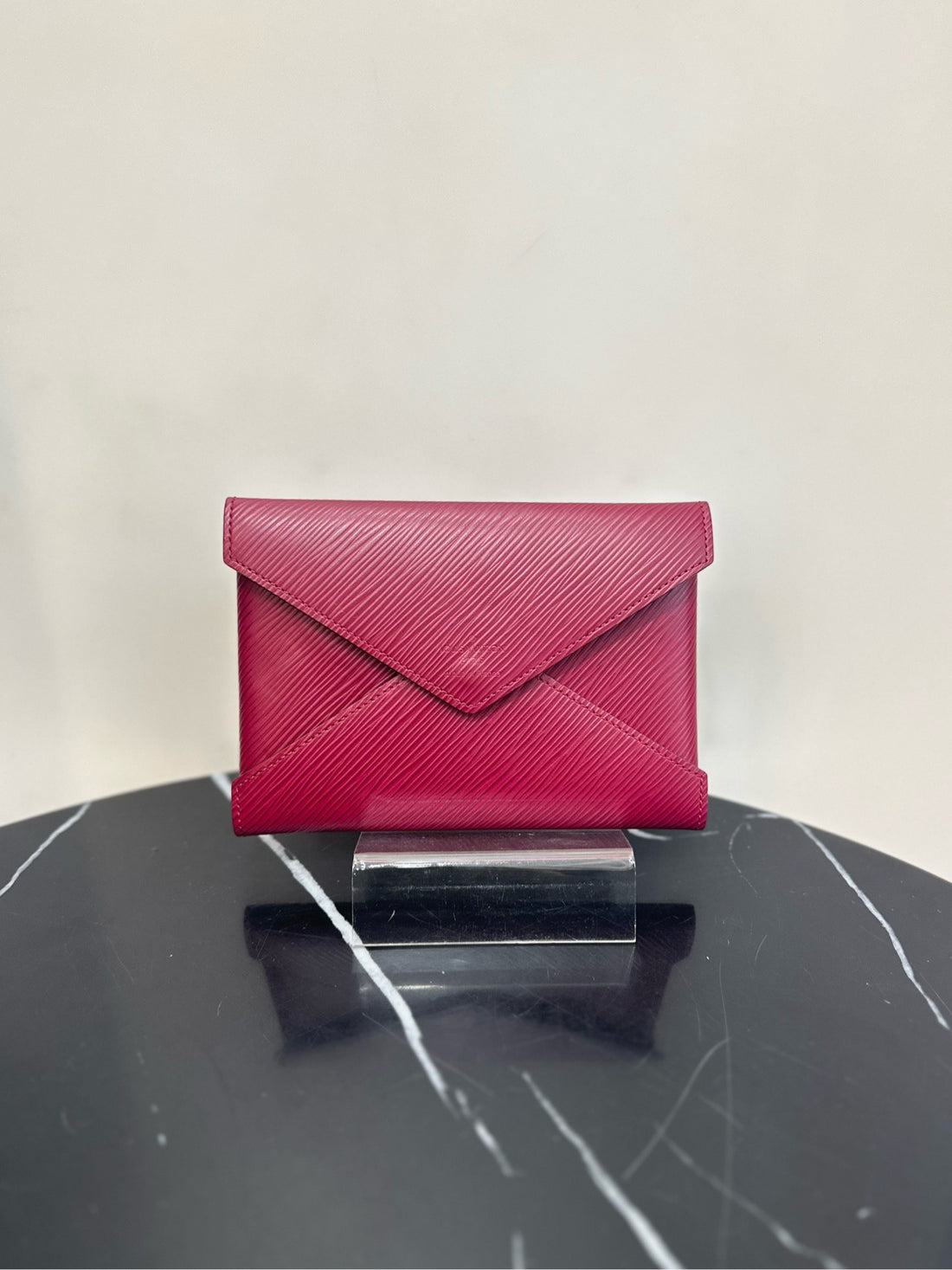 Louis Vuitton POCHETTE KIRIGAMI series clutch bag