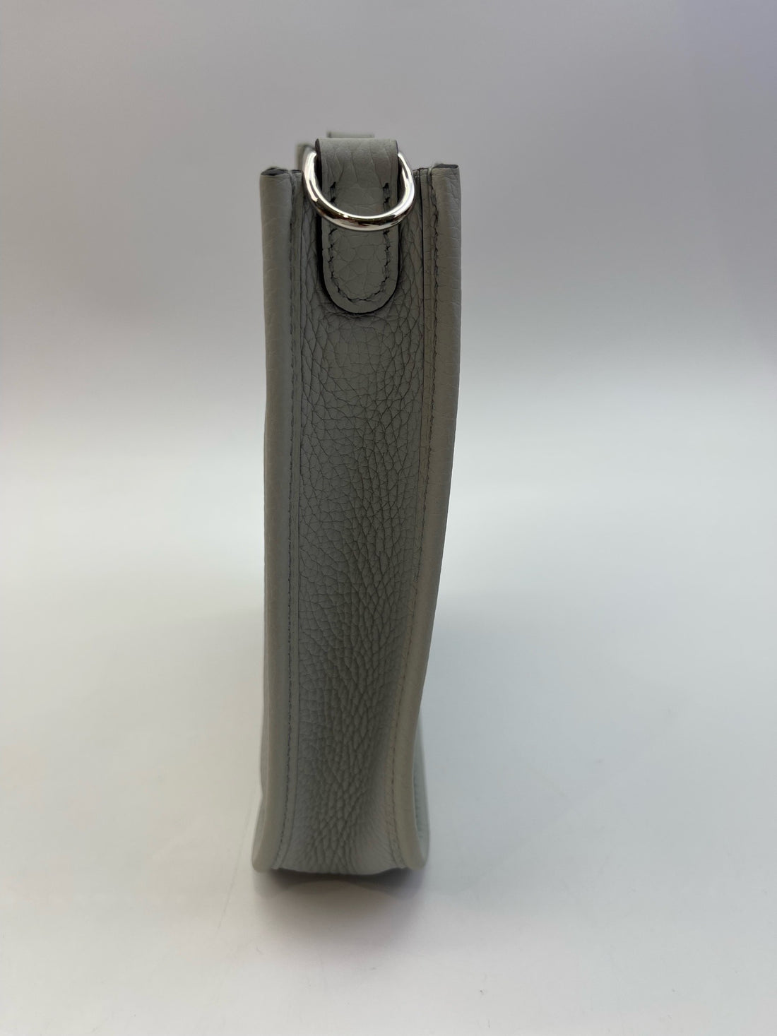 HERMES 圣杯蓝Evelyne Mini 19