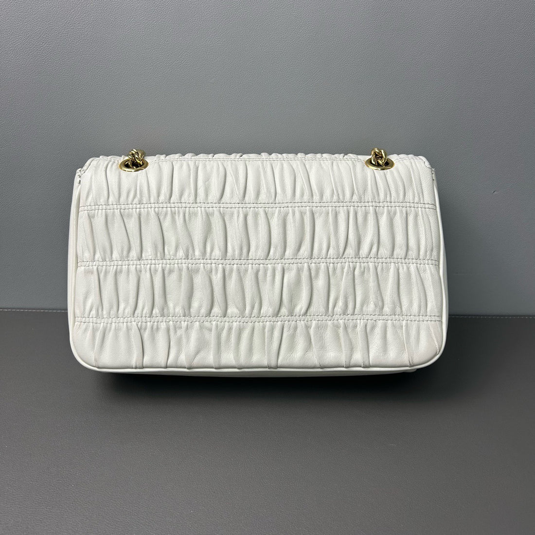 Prada  Genuine leather handbag